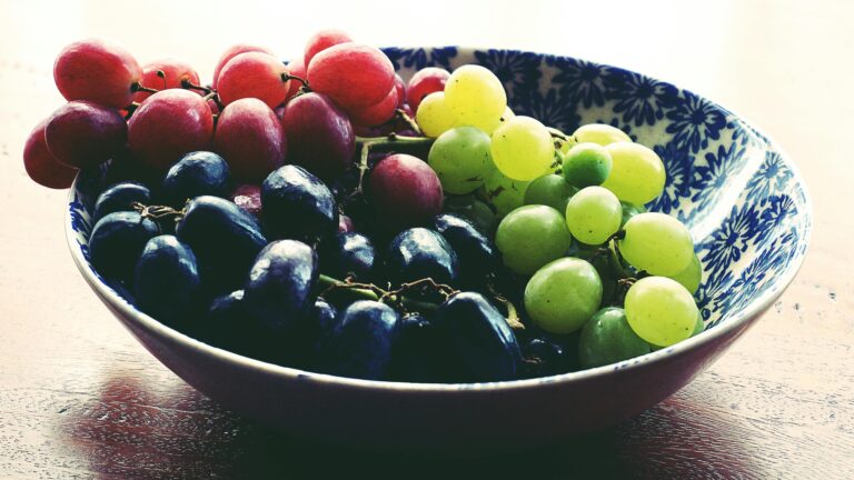 Are Grapes Good for Weight Loss? Ultimate Guide 2025